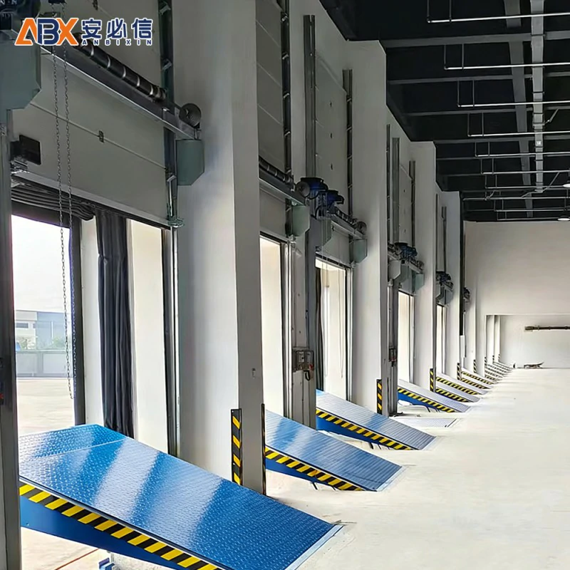 丽江市垂直滑升门